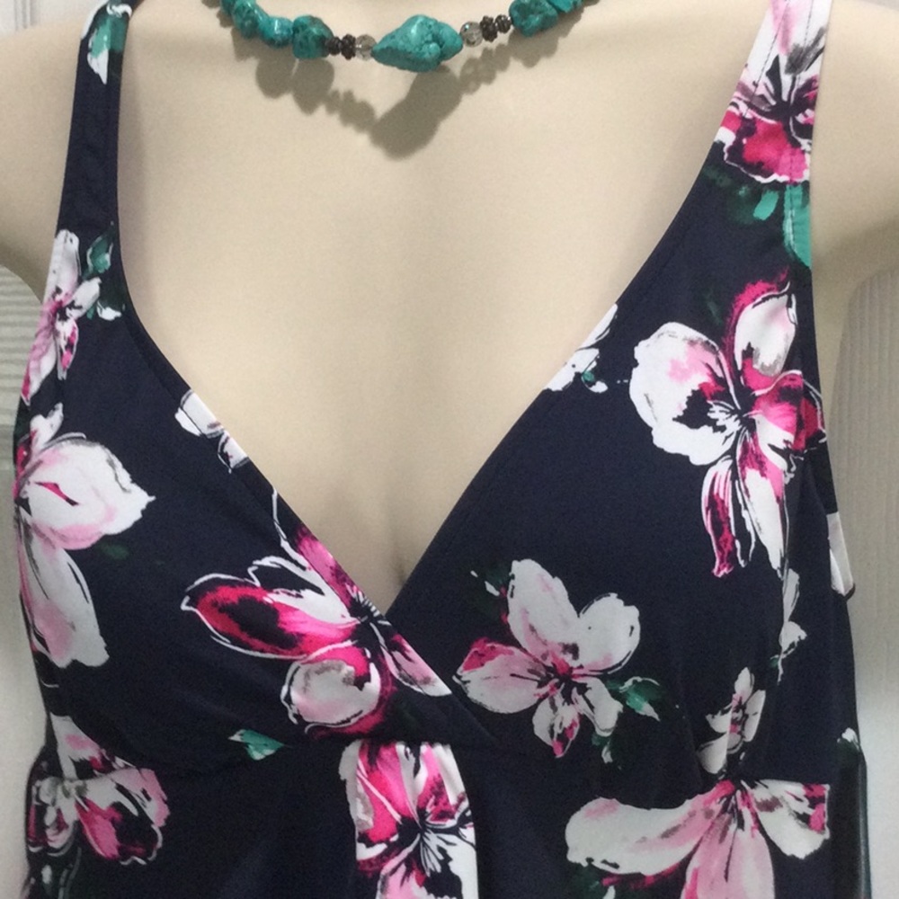 Bathing Suit - Picture 3 of 5